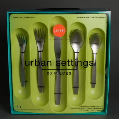 Flatware Set and commercial packaging