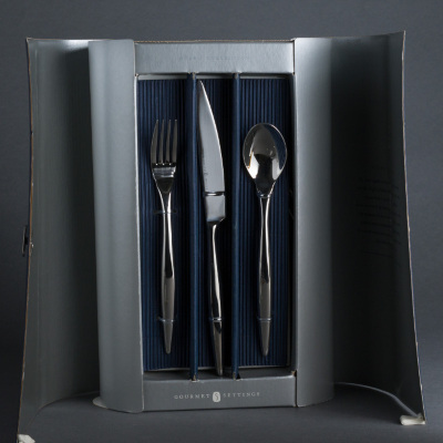 Flatware Set and commercial packaging